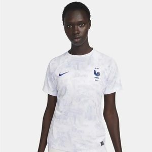 Nike FFF Women’s France  22/23 Soccer Jersey DN0763-100 Size Medium Football NWT